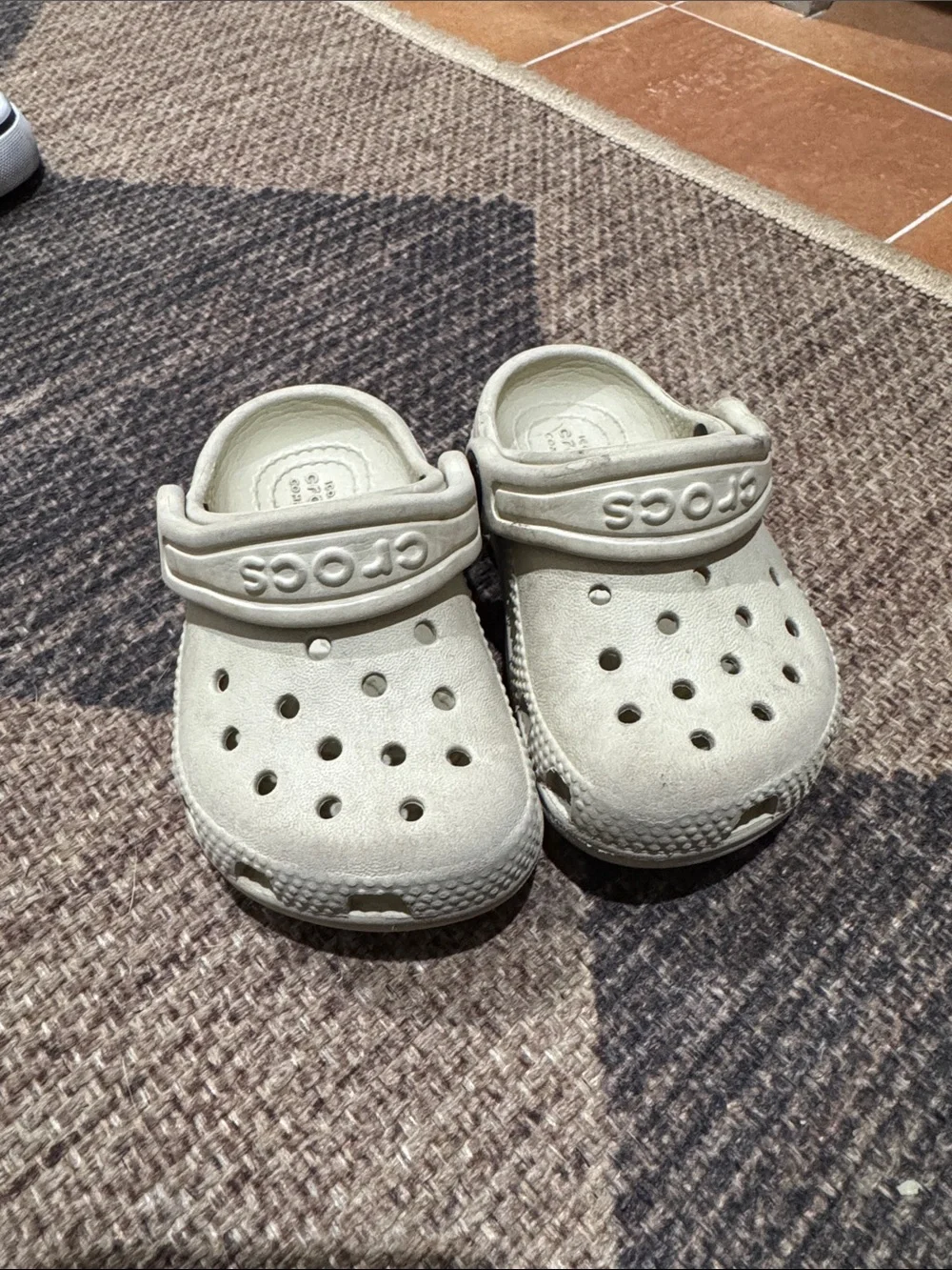 CROCS Kids Classic Clog in Light Tan